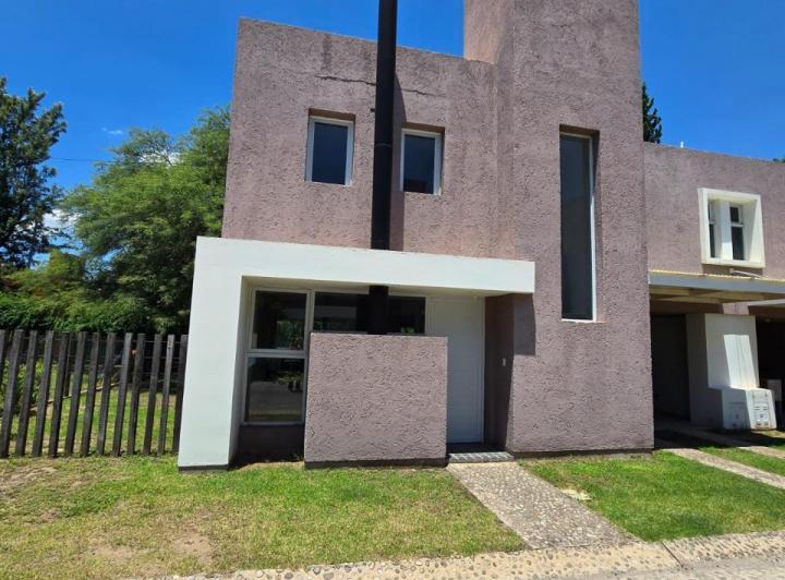 PH · 143m² · 6 Ambientes · 1 Cochera