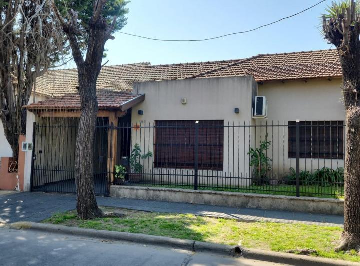 PH · 90m² · 4 Ambientes · 1 Cochera