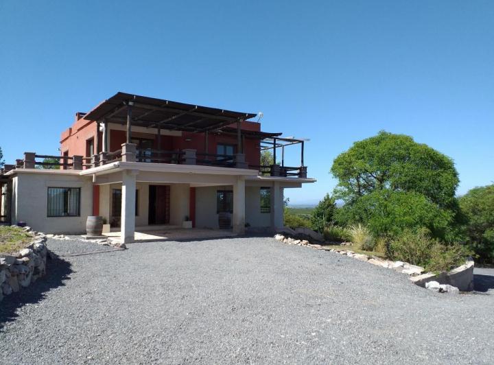 Casa · 450m² · 3 Ambientes