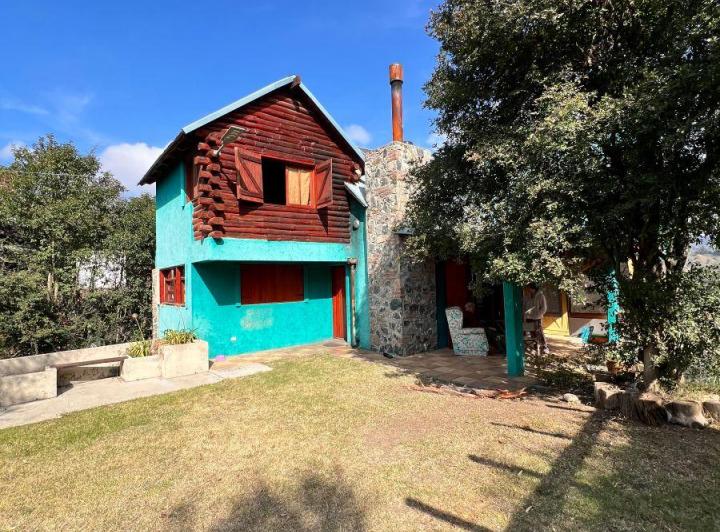 Casa · 155m² · 5 Ambientes · 2 Cocheras