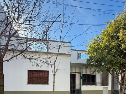 Casa en Alquiler en El Palomar, Partido de Morón