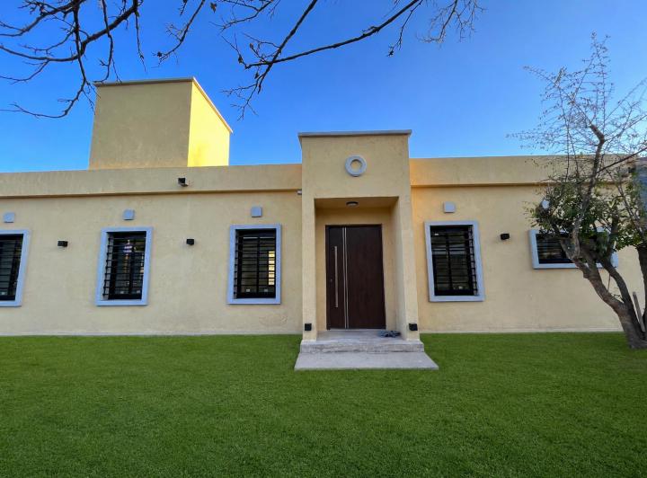 Casa · 110m² · 5 Ambientes