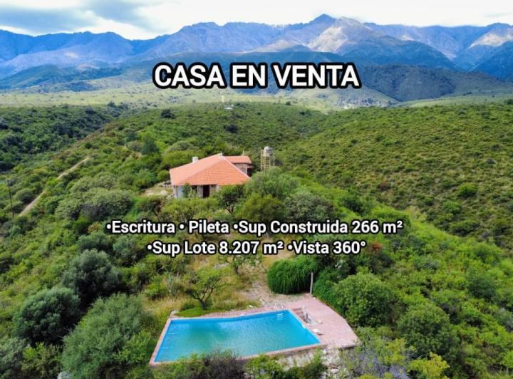 Casa · 266m² · 4 Ambientes · 1 Cochera