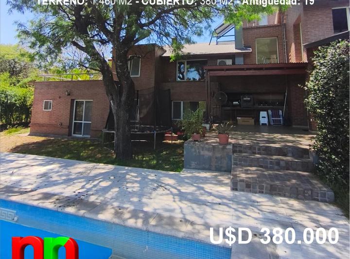 Casa · 380m² · 1 Ambiente · 2 Cocheras