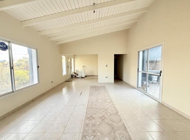 Casa · 131m² · 4 Ambientes · 1 Cochera