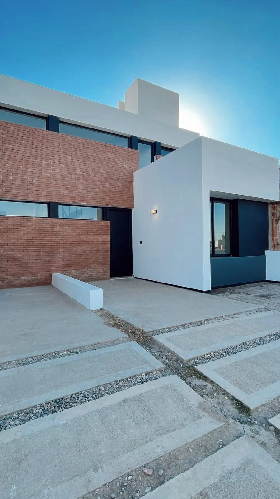 Venta Dúplex  Brisas de Manantiales 3 Dormitorios. Categ. en Pozo