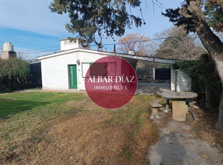 Casa · 135m² · 5 Ambientes · 1 Cochera