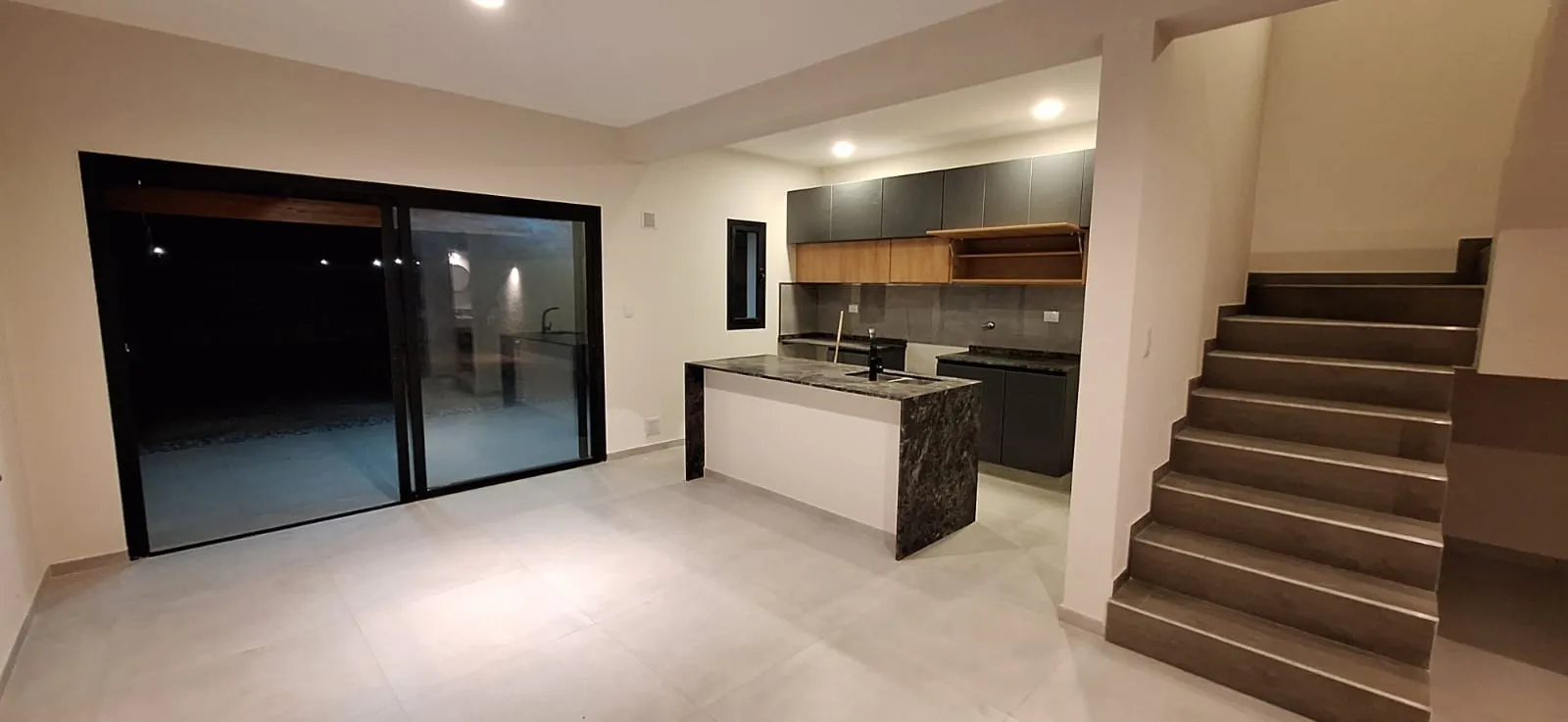 DUPLEX EN ALQUILER DOCTA