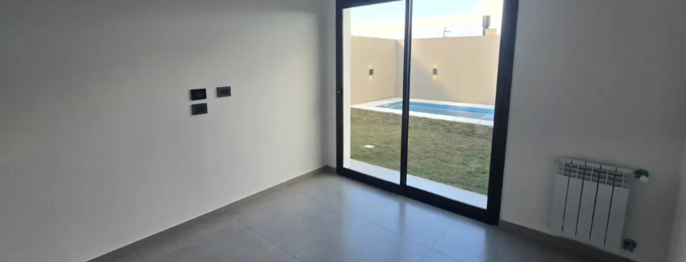 DUPLEX 2 DORM, CON PILETA! DOCTA. [ENTREGA + FINANCIACIÓN]