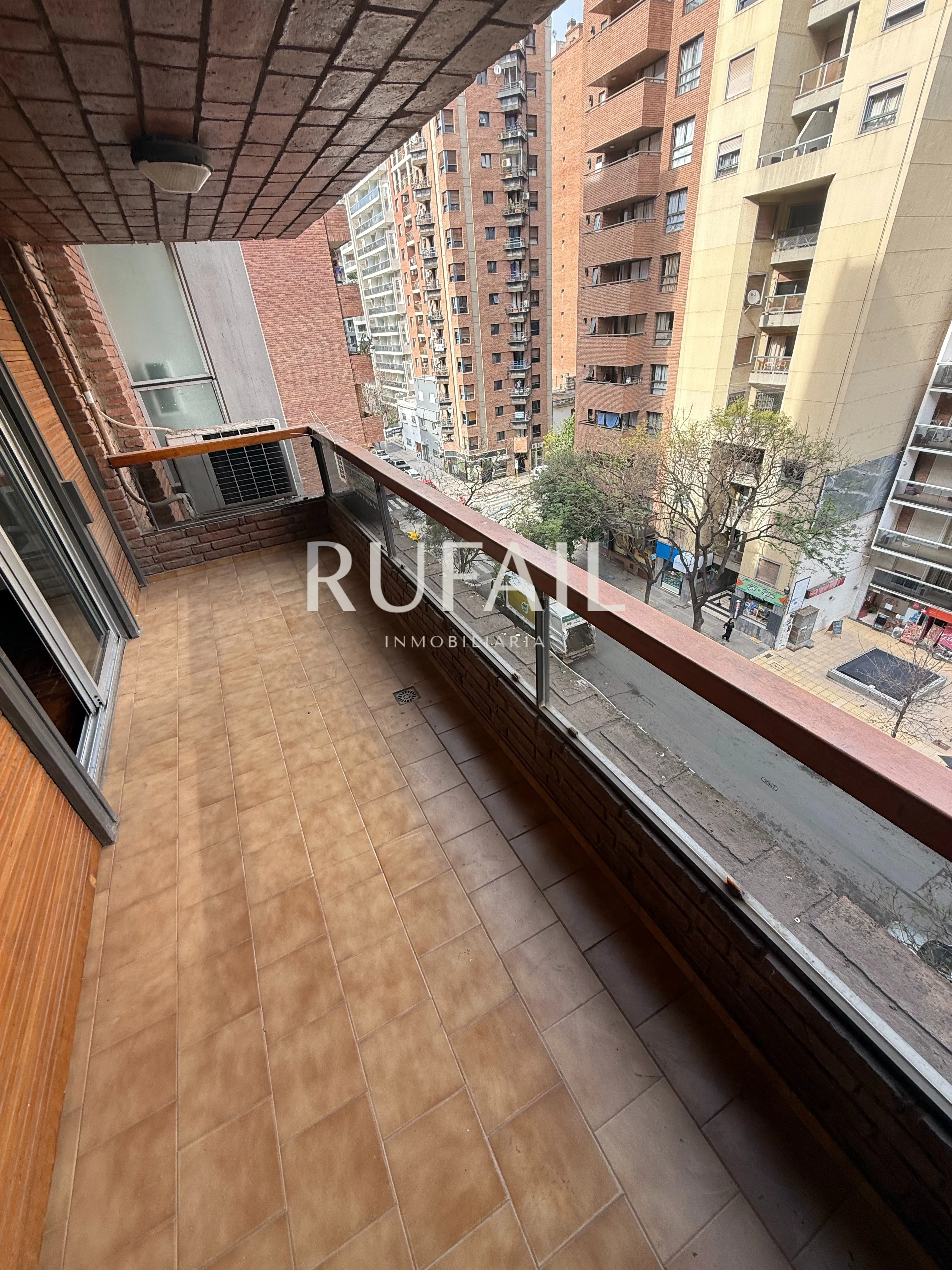 Semipiso en venta en Nueva Cordoba 110m2 con cochera y seguridad 24 hs