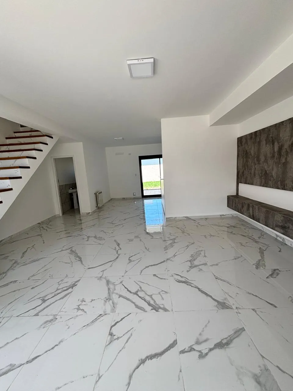 Oportunidad en pozo duplex 3 dormitorios a estrenar