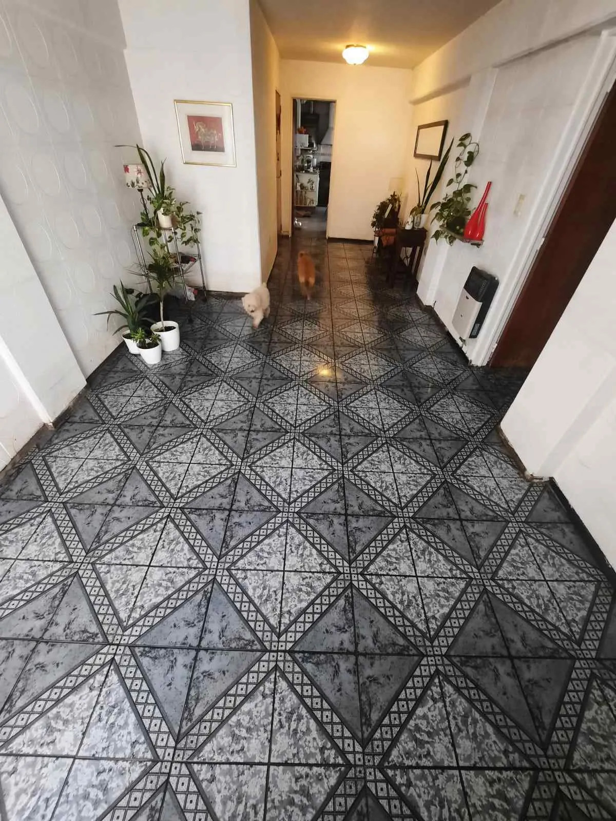 GUEMES: SEMIPISO 3 DOR Y ESCRITORIO, EXTERNO C/ BALCON, ESCRITURA