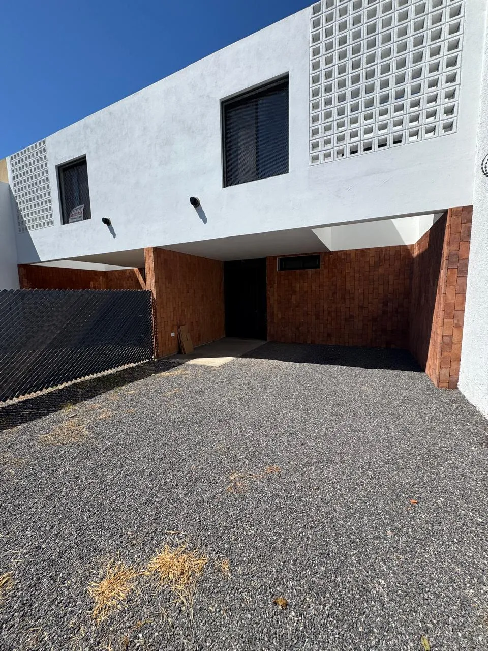 Venta de duplex de 3 dorm en Quebrada de las Rosas