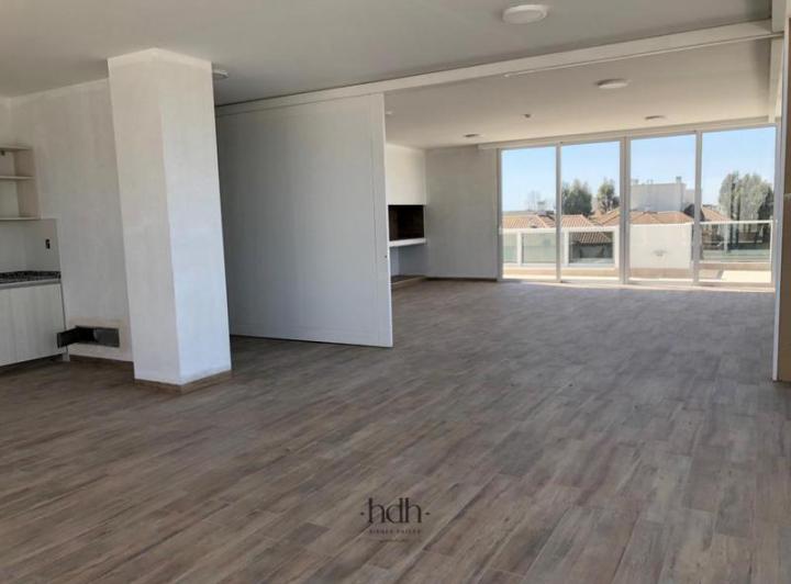 Departamento · 57m² · 2 Ambientes · 1 Cochera