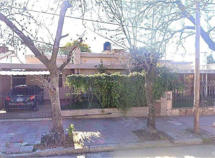 Casa · 138m² · 4 Ambientes · 1 Cochera