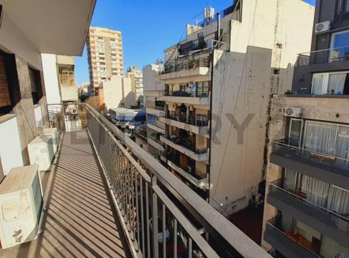 Departamento · 90m² · 4 Ambientes · 1 Cochera