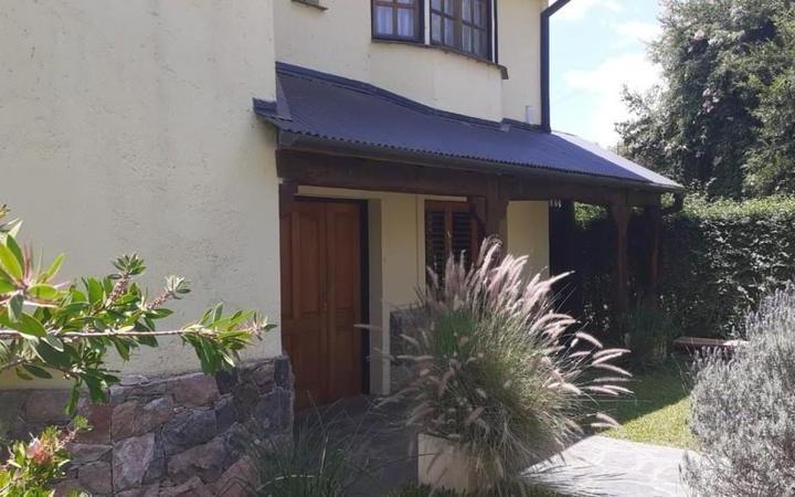 Casa · 174m² · 4 Ambientes · 1 Cochera