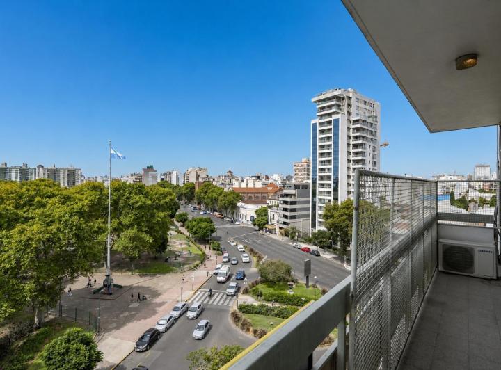 Departamento · 79m² · 5 Ambientes · 1 Cochera