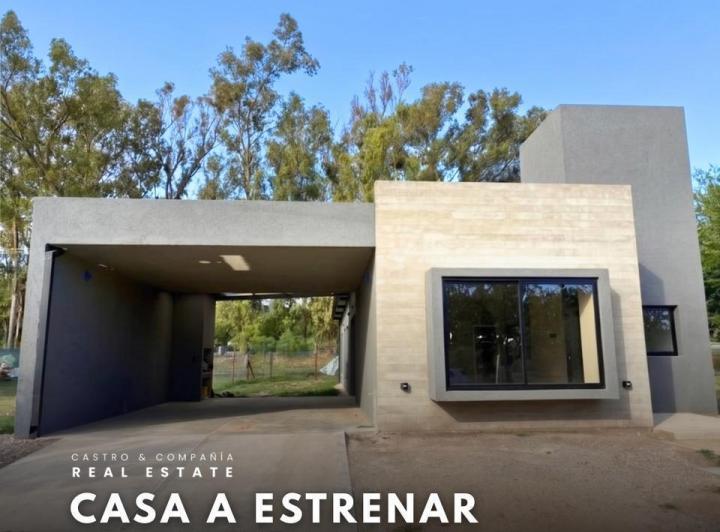 Casa · 165m² · 6 Ambientes · 1 Cochera