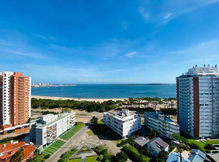 Departamento · 140m² · 5 Ambientes · 1 Cochera
