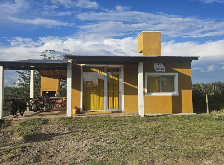 Casa · 60m² · 3 Ambientes · 1 Cochera