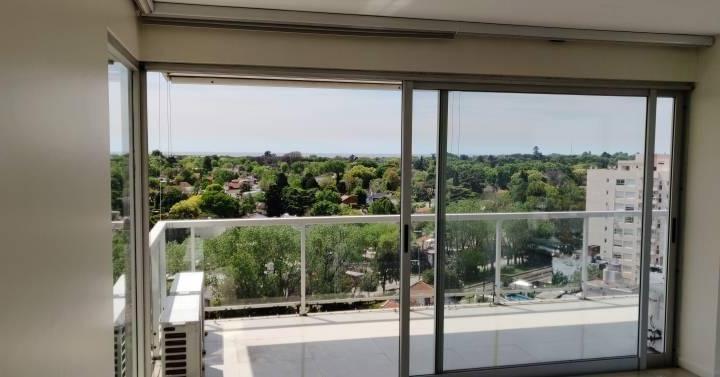 Departamento · 83m² · 4 Ambientes · 1 Cochera