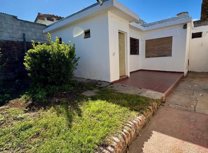 Casa · 238m² · 3 Ambientes · 1 Cochera
