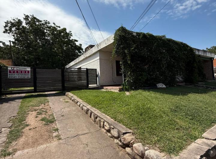 Casa · 960m²
