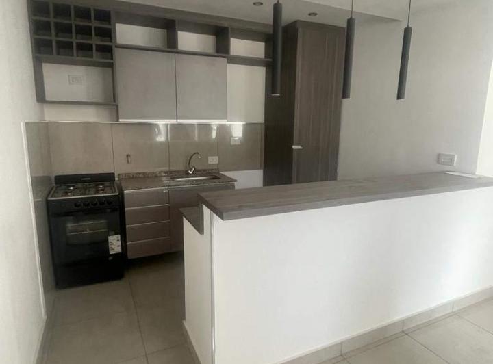 Casa · 155m² · 6 Ambientes · 2 Cocheras