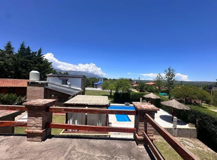 Casa · 320m² · 11 Ambientes · 2 Cocheras
