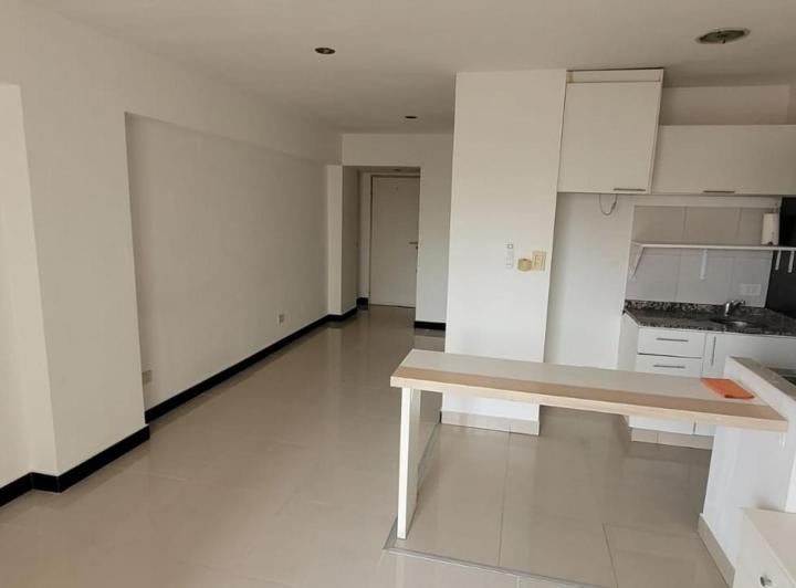 Departamento · 42m² · 2 Ambientes · 1 Cochera