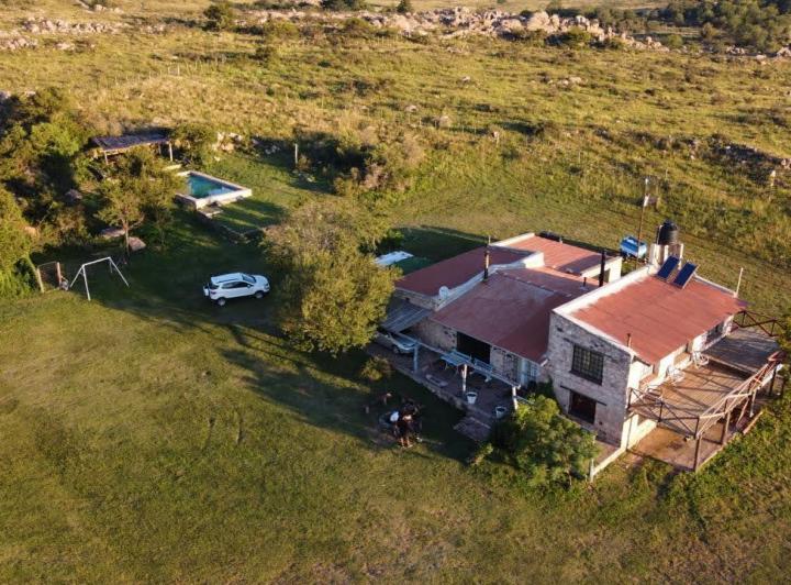 Casa · 270m² · 5 Ambientes · 3 Cocheras