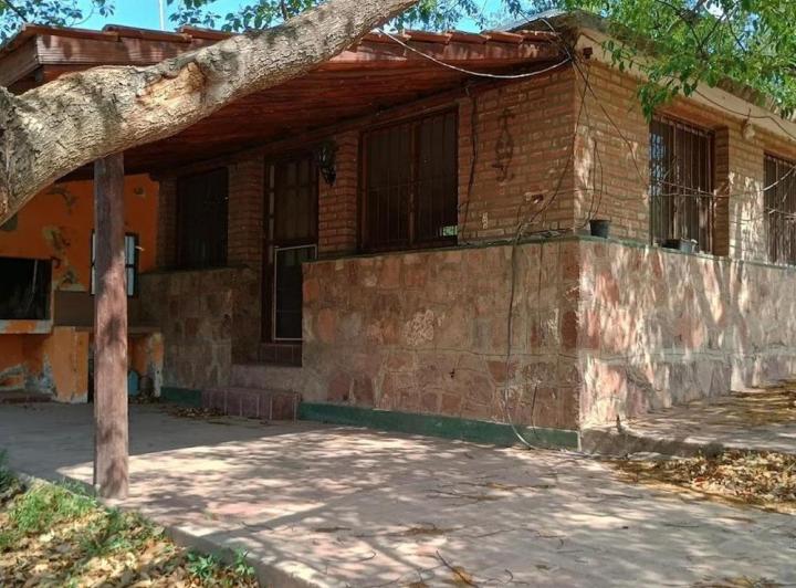 Casa · 110m² · 2 Ambientes · 1 Cochera