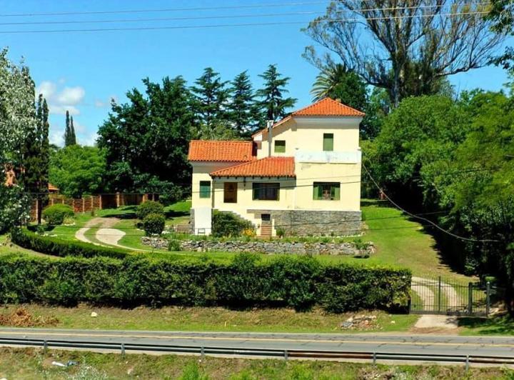 Casa · 5 Dormitorios