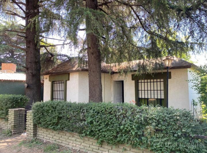 Casa · 60m² · 5 Ambientes · 1 Cochera