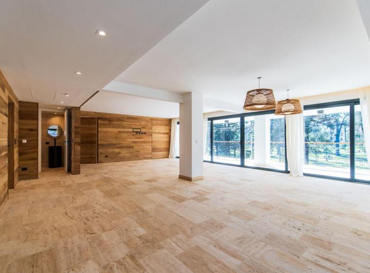 Departamento · 180m² · 4 Ambientes · 2 Cocheras