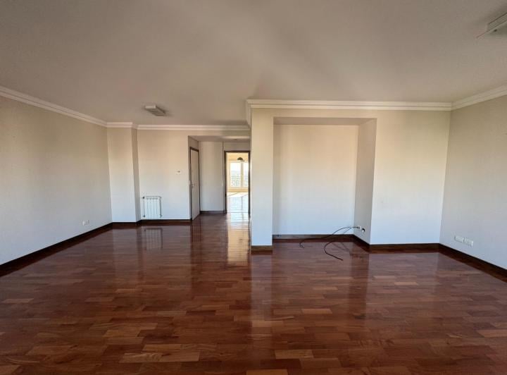 Departamento · 175m² · 4 Ambientes · 1 Cochera