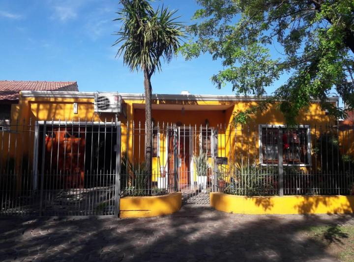 Casa · 110m² · 3 Ambientes · 1 Cochera