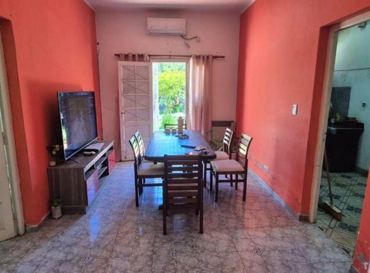 Casa · 2 Dormitorios · 1 Cochera