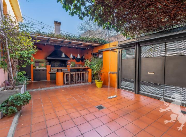 Casa · 156m² · 5 Ambientes · 1 Cochera