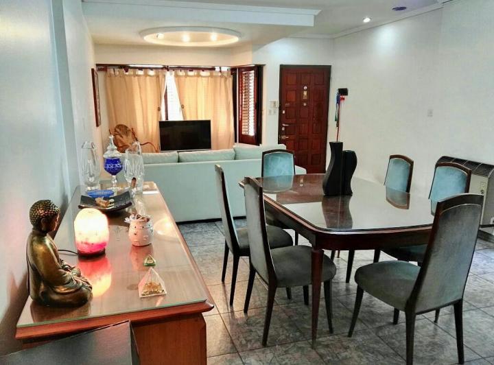 Casa · 200m² · 5 Ambientes · 1 Cochera