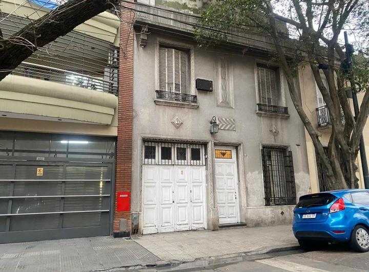 Casa · 180m² · 4 Ambientes · 1 Cochera