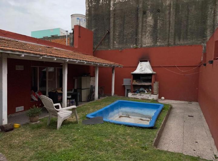Casa · 250m² · 9 Ambientes