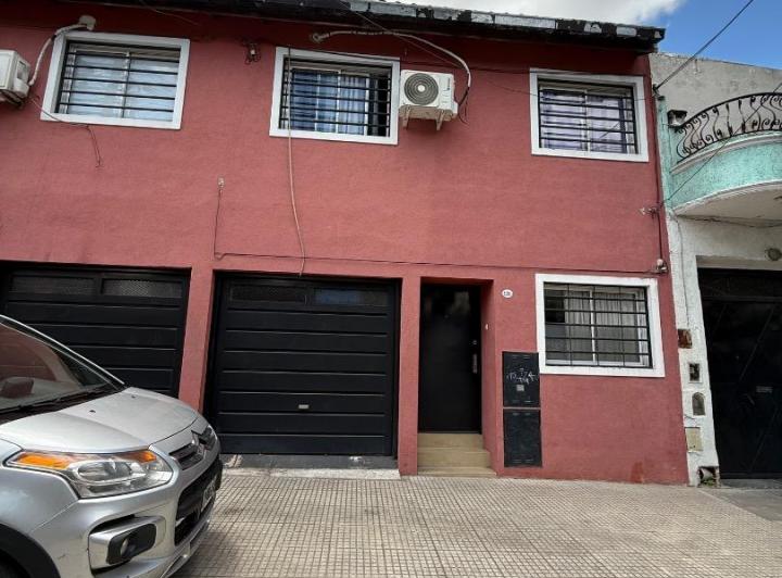 Casa · 88m² · 4 Ambientes · 1 Cochera