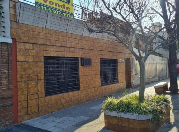 Casa · 254m² · 10 Ambientes