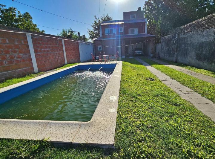 Casa · 427m² · 5 Ambientes · 1 Cochera