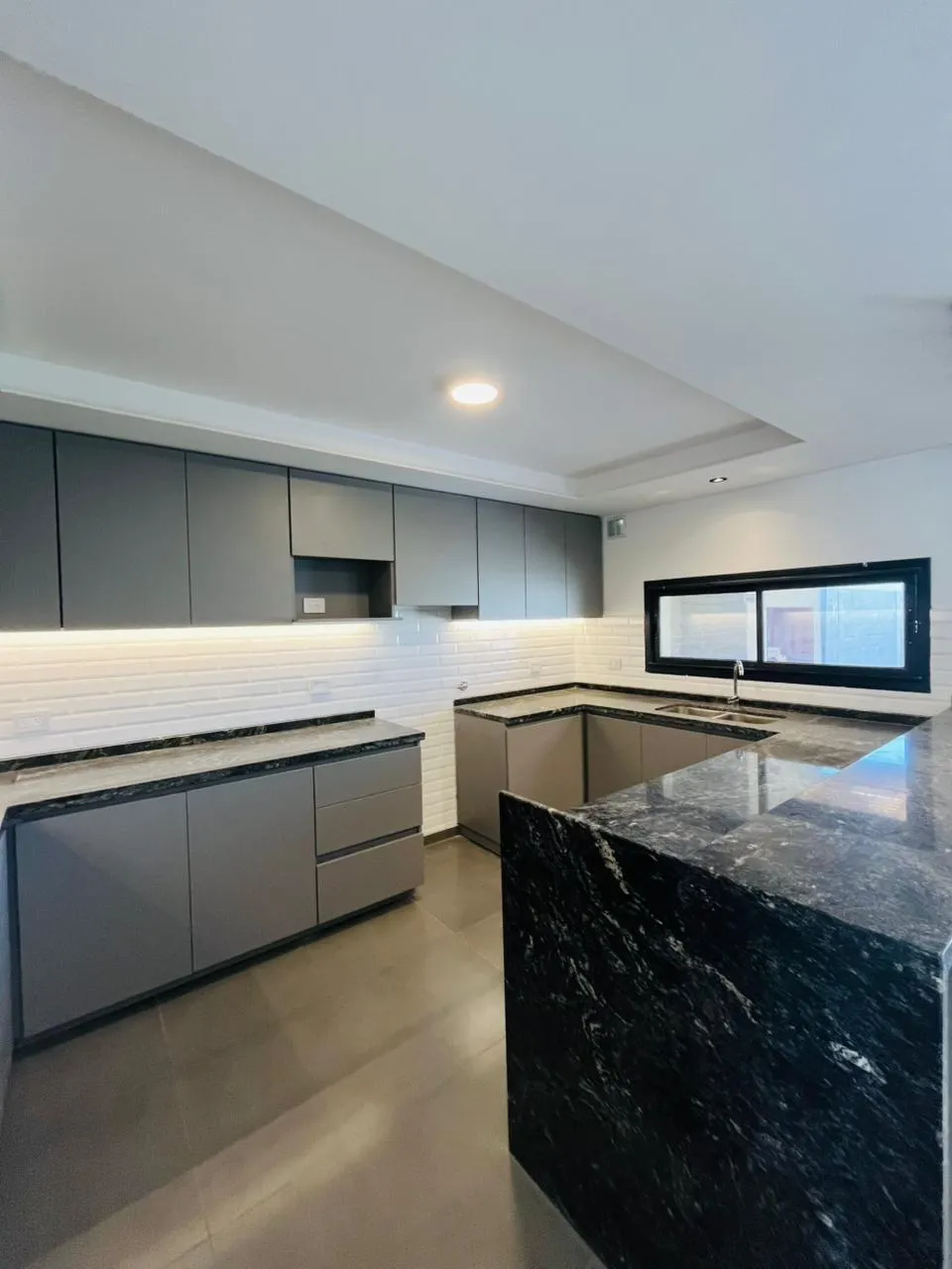 duplex de 3 dorm en suite DOCTA