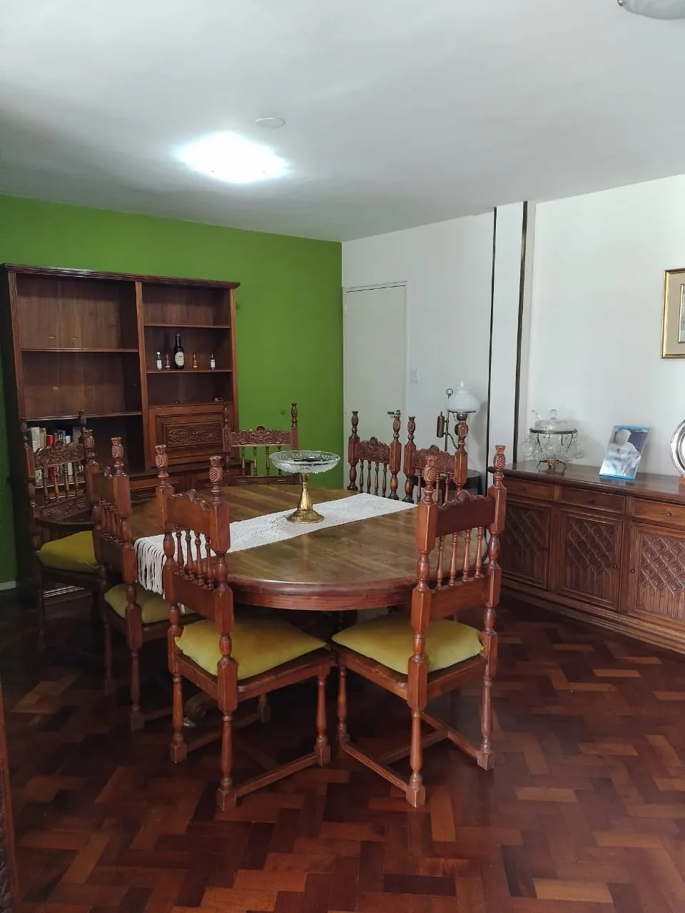 VENTA Depto. 3 Dorm. con cochera Avda. Colon al 400. Balcon. Contrafrente.