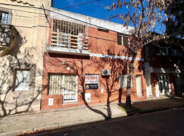 Casa · 190m² · 8 Ambientes