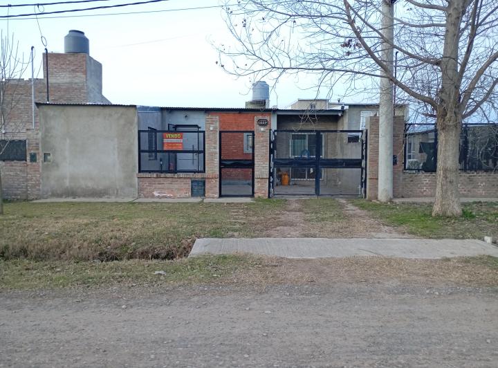 Casa · 60m² · 2 Dormitorios · 1 Cochera